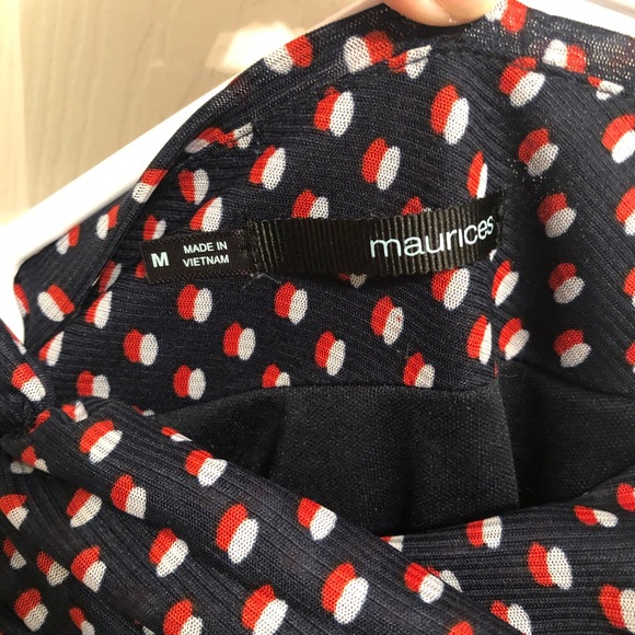 Blue sleeveless blouse - Picture 6 of 6